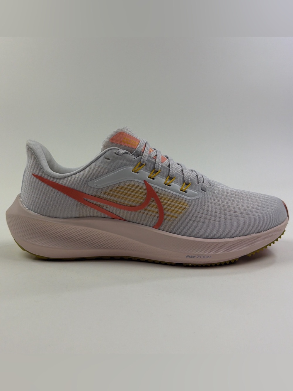 Nike Air Zoom Pegasus 39 Womens Size 8.5 Whisper White Shoes Running DH4072-501